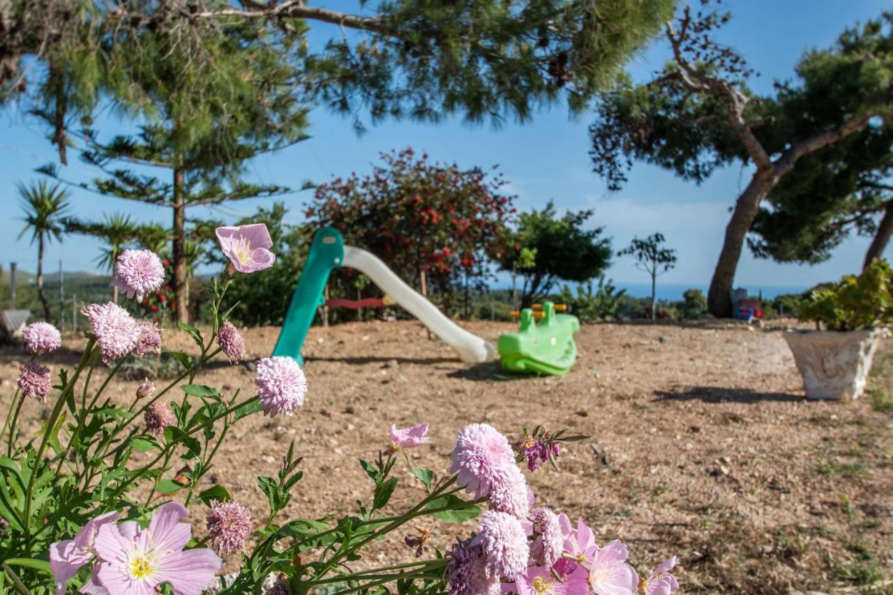 Pine Tree Apartment & Sunset By "Elite" Agios Nikolaos  Exterior foto
